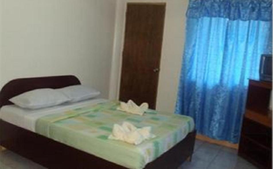 Alliyah'S Beach Resort Balabag  Oda fotoğraf